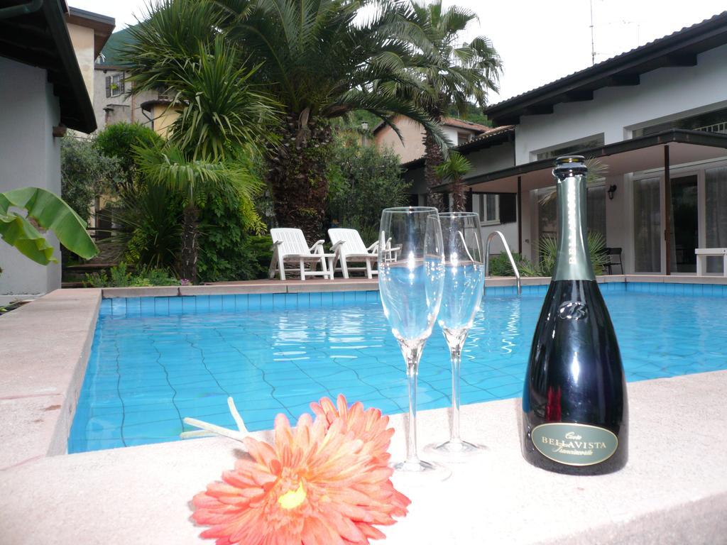 Oasi Holiday Home Toscolano Maderno Pokoj fotografie