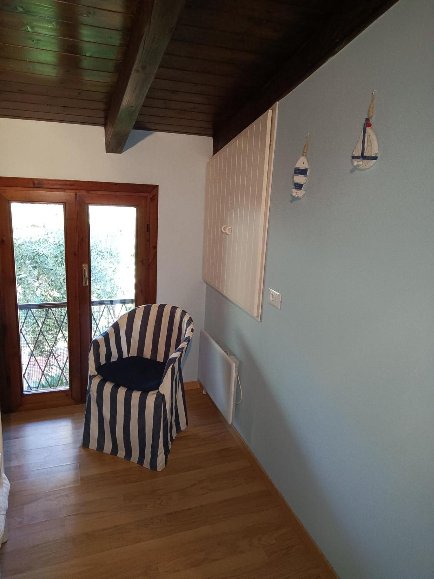 Oasi Holiday Home Toscolano Maderno Pokoj fotografie