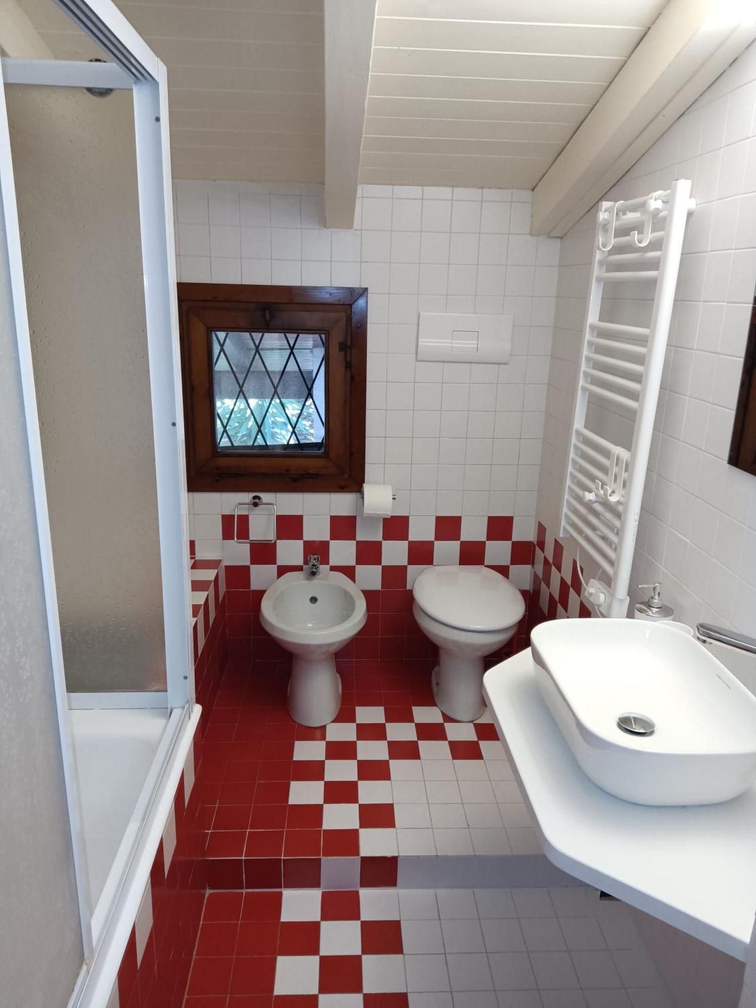 Oasi Holiday Home Toscolano Maderno Pokoj fotografie