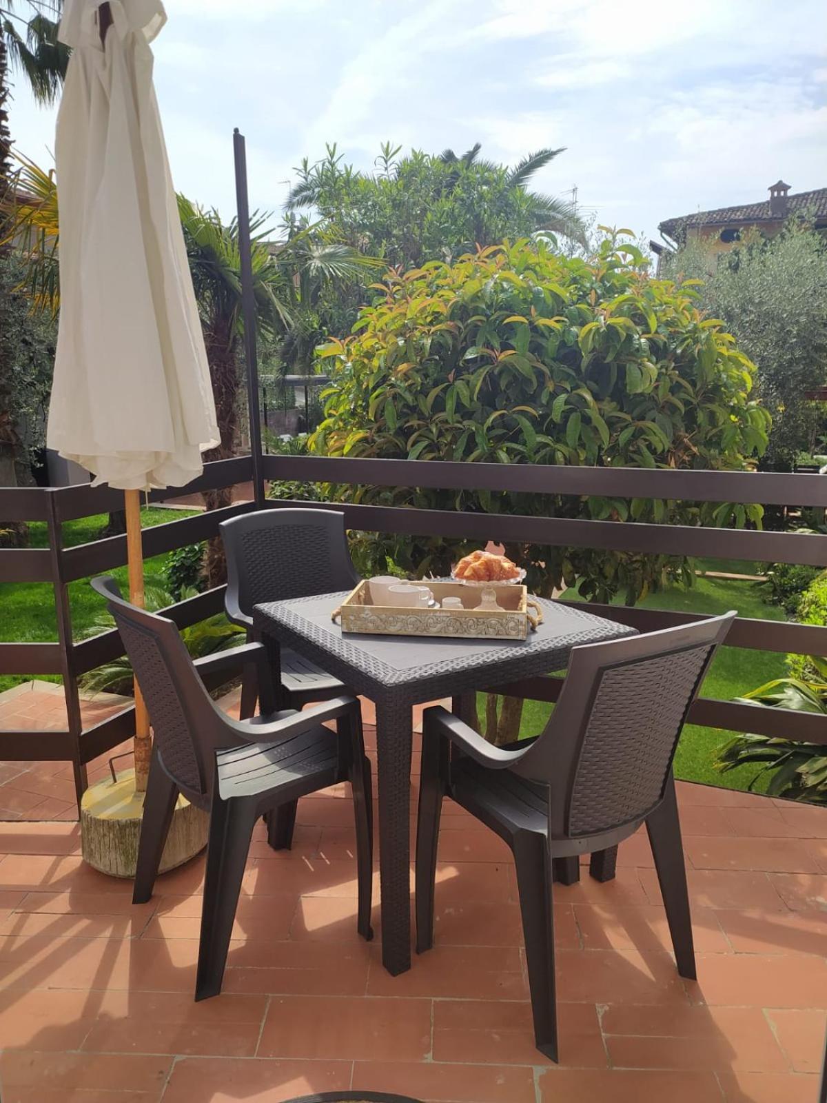 Oasi Holiday Home Toscolano Maderno Pokoj fotografie
